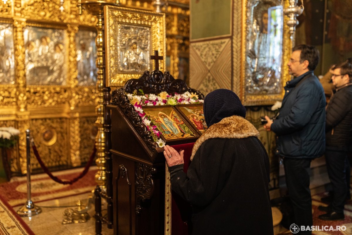 Lumea căzută în păcat refuză darul și binecuvântarea lui Dumnezeu 136219