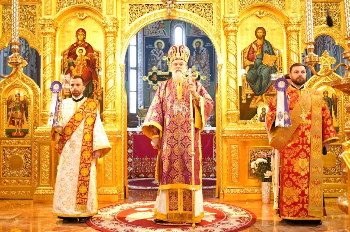 Lumina credinței și a faptelor bune de sărbătoarea Crăciunului 136151