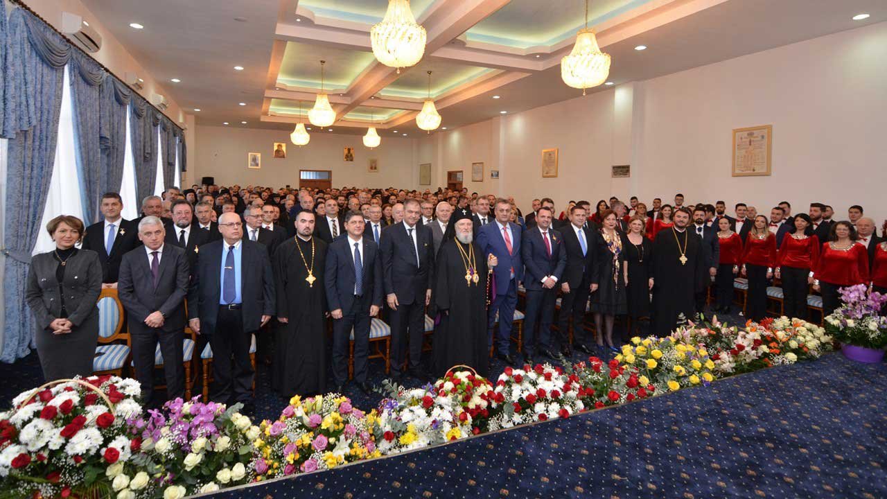 Moment aniversar pentru Arhiepiscopul Târgoviștei 136144