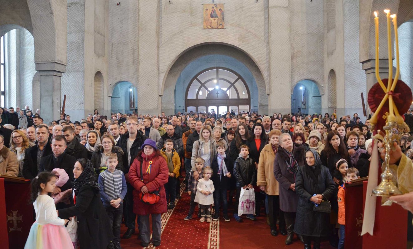 Slujiri arhierești în Eparhia Oradiei 136177