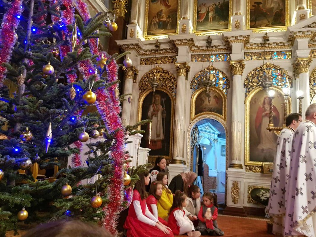 Soborul Maicii Domnului sărbătorit la Catedrala Veche din Arad 136231