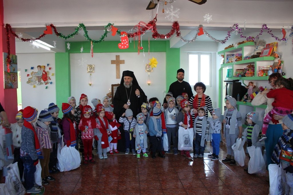 Marea familie din grădinița brăileană „Familia” 136384