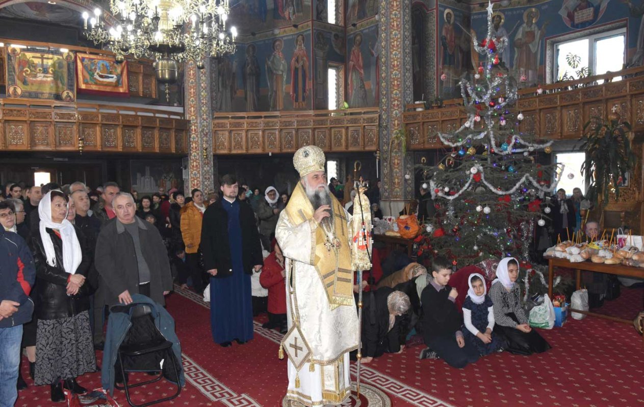 Slujiri arhierești și obiceiuri tradiționale în Oltenia 136378