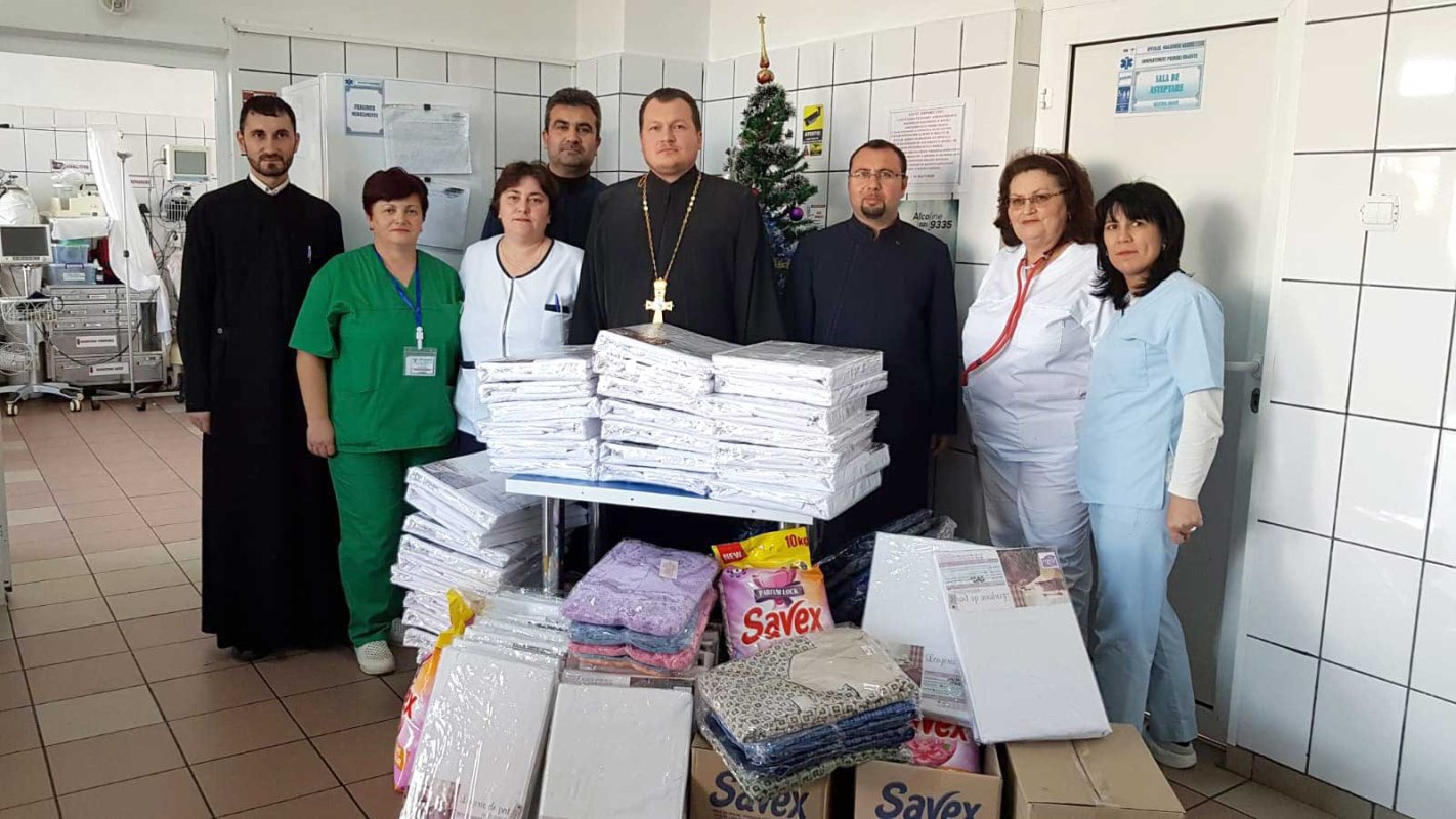 Colectă pentru sărmani în Arhiepiscopia Târgoviștei 136409