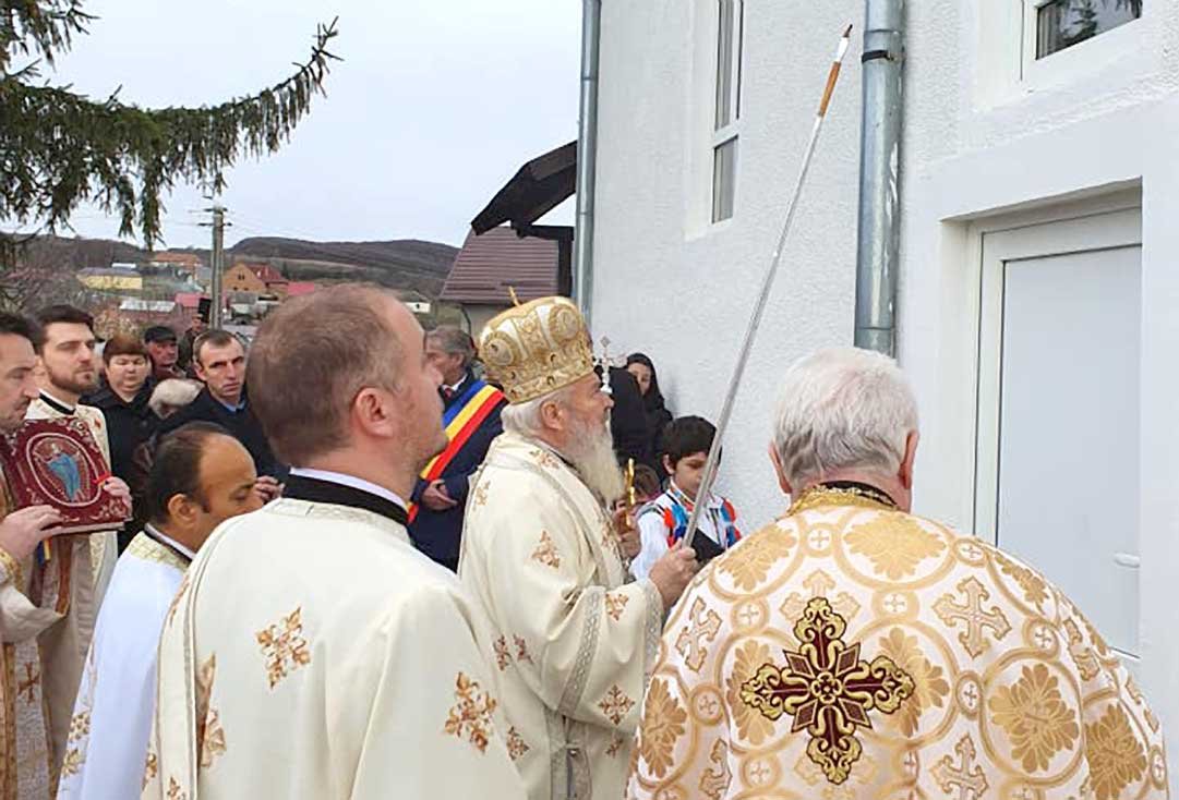 Resfinţirea bisericii din localitatea Sâniacob, Bistriţa-Năsăud 136413