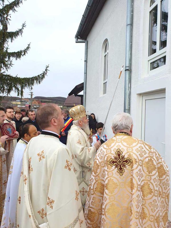 Resfinţirea bisericii din localitatea Sâniacob, Bistriţa-Năsăud 136414