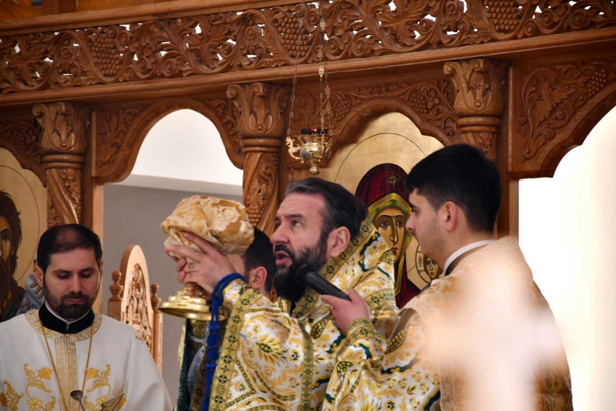 Botezătorul Ioan, sărbătorit la Moldova Nouă 136717