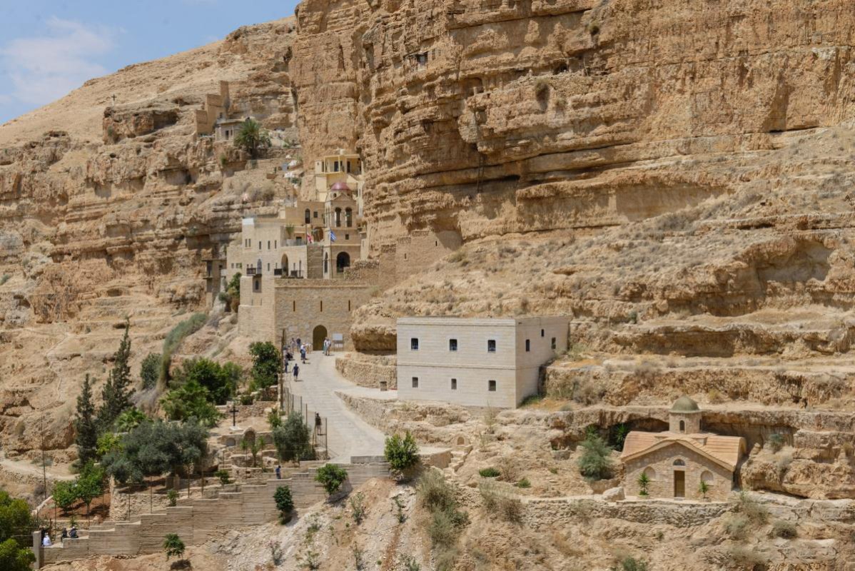 Îndrumătorul sihaștrilor de pe Valea Hozevei 136771