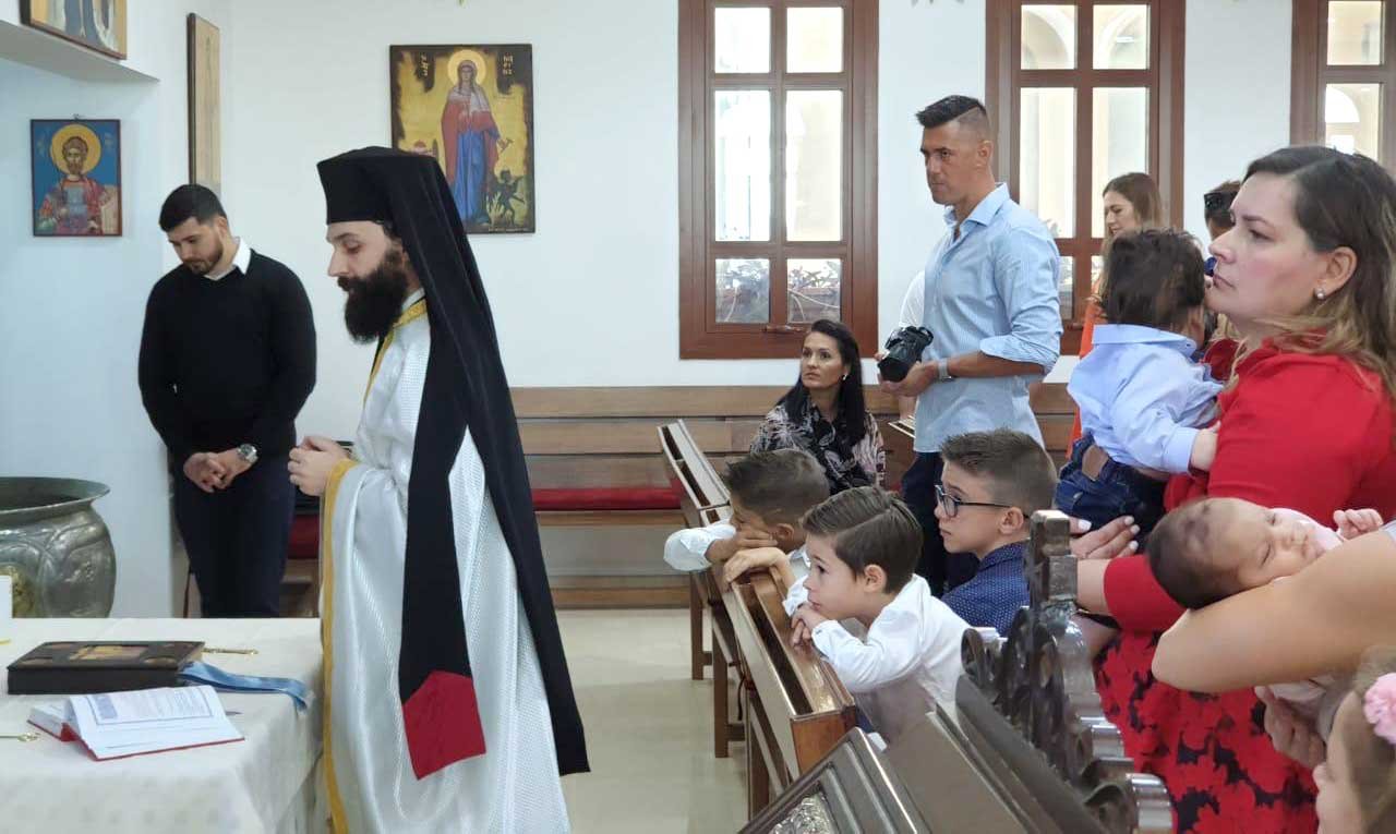 Crăciun românesc în Emiratele Arabe Unite 136775