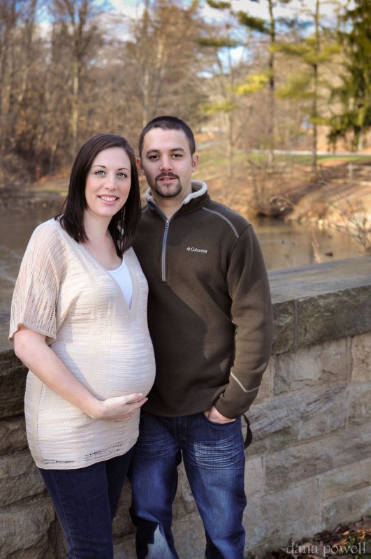 După Dumnezeu, părinţii sunt pentru copiii lor asemenea Lui 136698