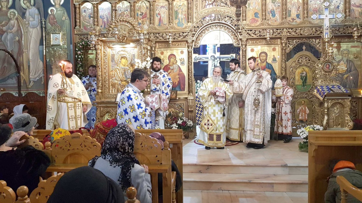 IPS Arhiepiscop Pimen, la Burdujeni - Suceava: „Pocăința înseamnă întoarcerea de la păcat la virtute” 136971