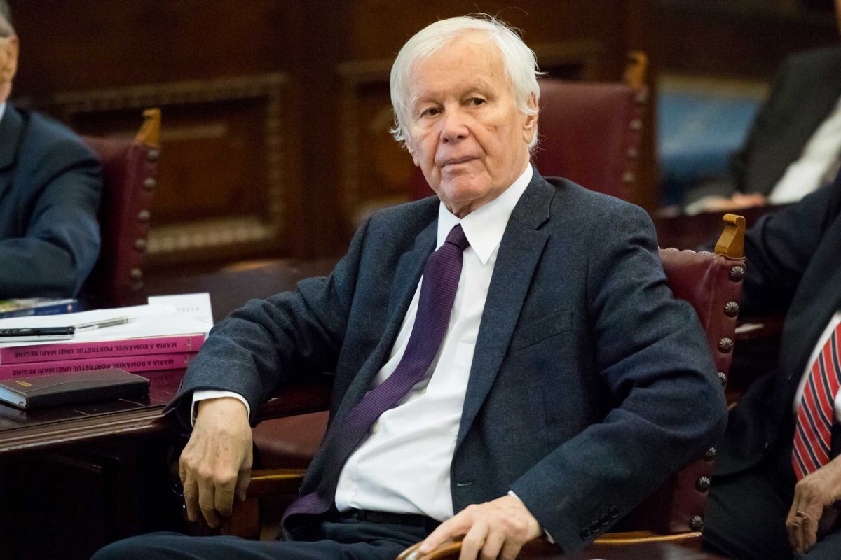 „Pe Eminescu îl citim mereu, pentru bucuria spiritului nostru” 137033