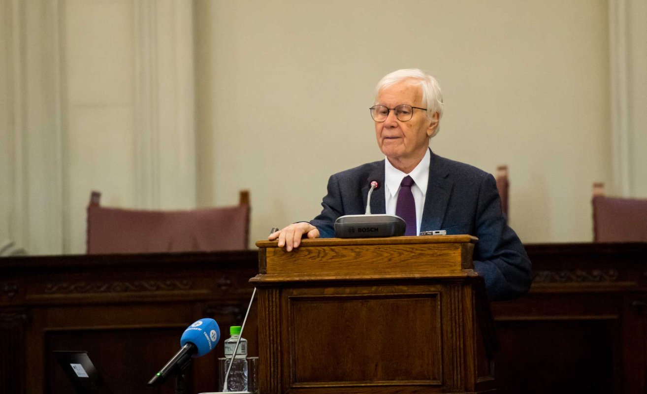 „Pe Eminescu îl citim mereu, pentru bucuria spiritului nostru” 137034