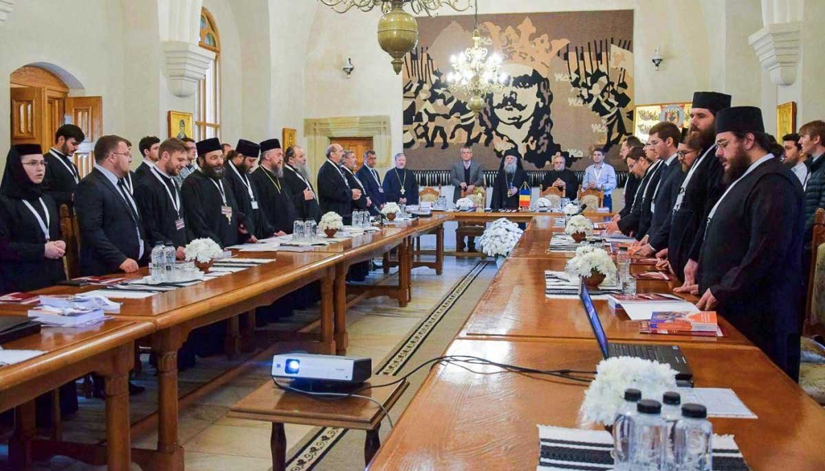 Simpozion Internaţional „Studia Theologica Doctoralia” la Iași 137069