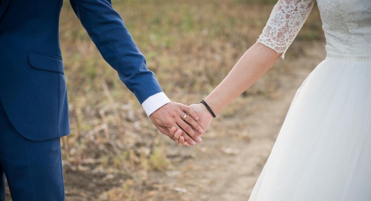 Confuzia care permite mistificarea realităţii 137271