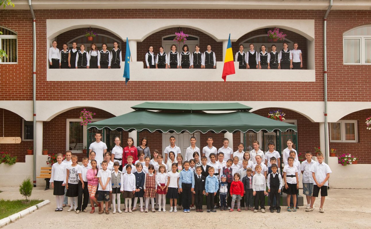 O comunitate aparte, rod al filantropiei creștine 137434