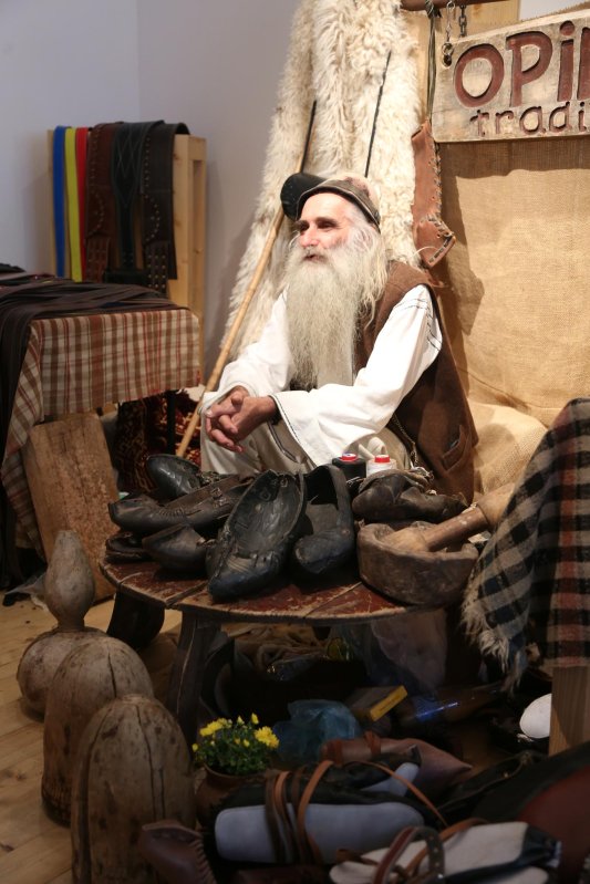 Alexandru Ilinca, meșterul popular itinerant 137544