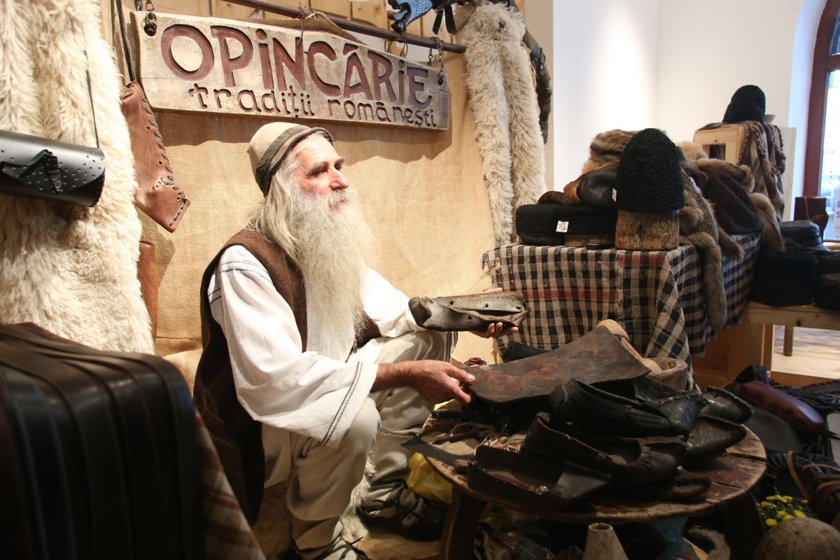 Alexandru Ilinca, meșterul popular itinerant 137560