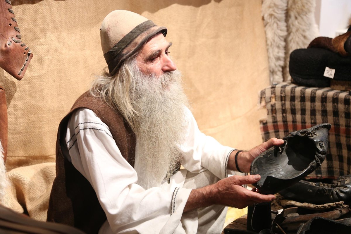 Alexandru Ilinca, meșterul popular itinerant 137562