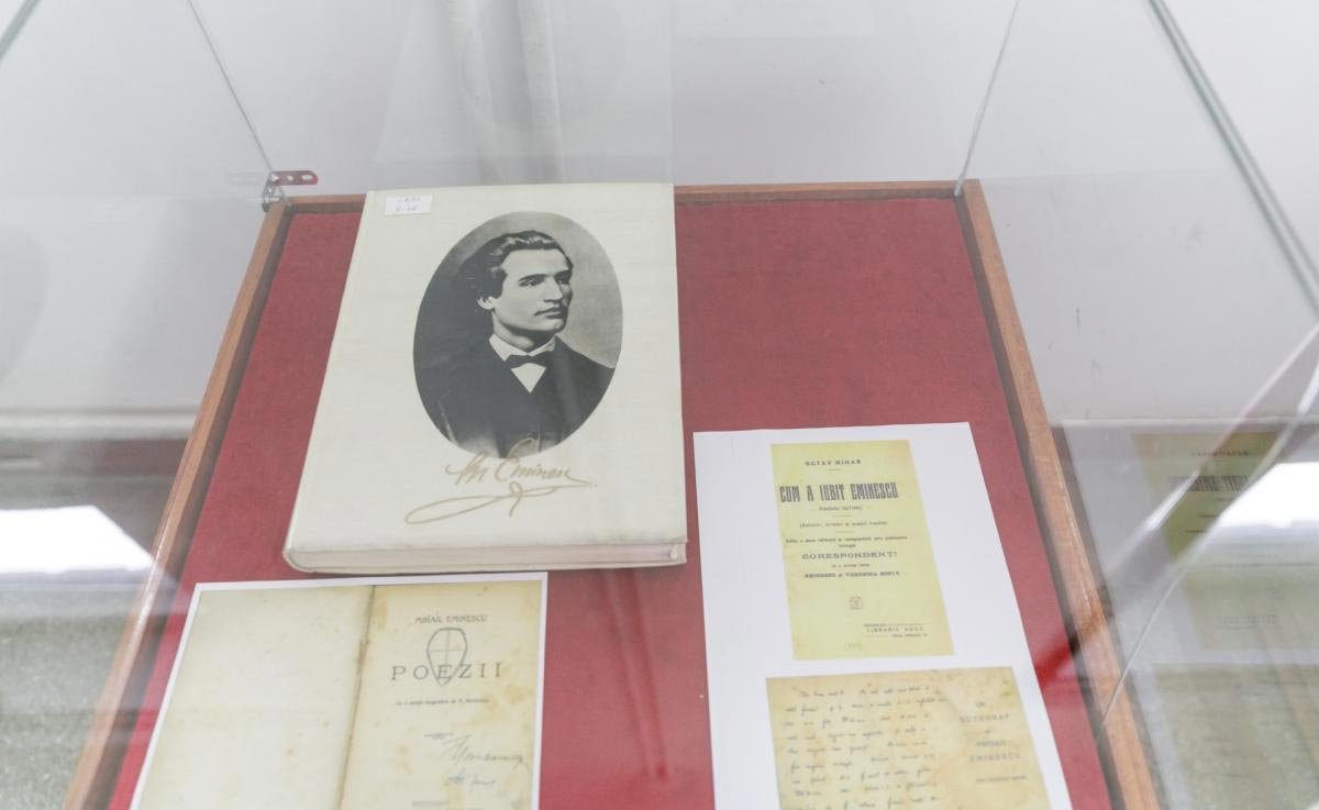 „Bădia Mihai” - Mihai Eminescu, neuitat şi cinstit de studenţii teologi ieşeni 137680