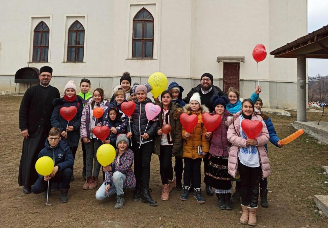 Inaugurarea primelor două cluburi „Credo Impact” în Episcopia Hușilor 137682