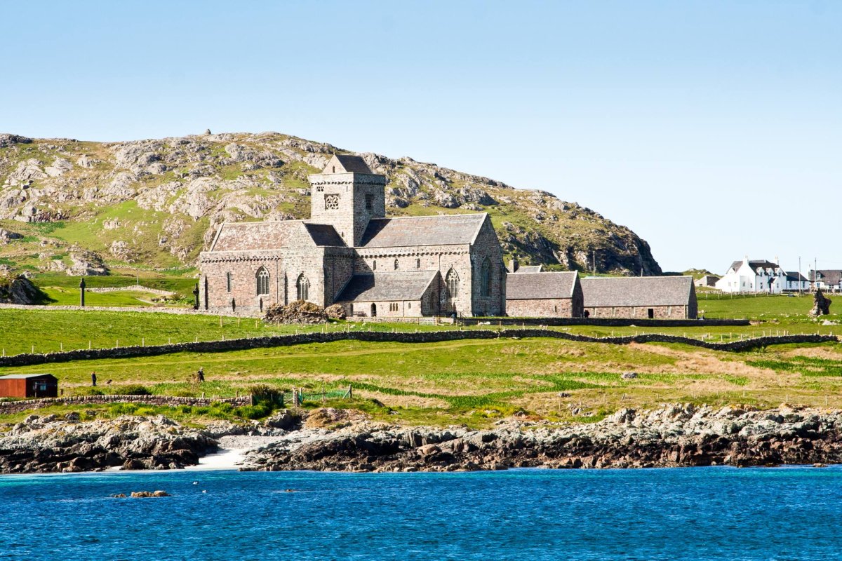 „Să nu fugim de lucrurile care ne aduc bucurie!” 137517