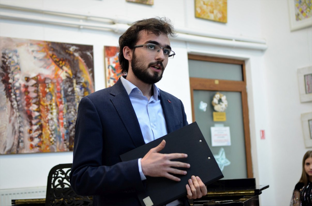 Pledoarie pentru modele culturale în școală 138012