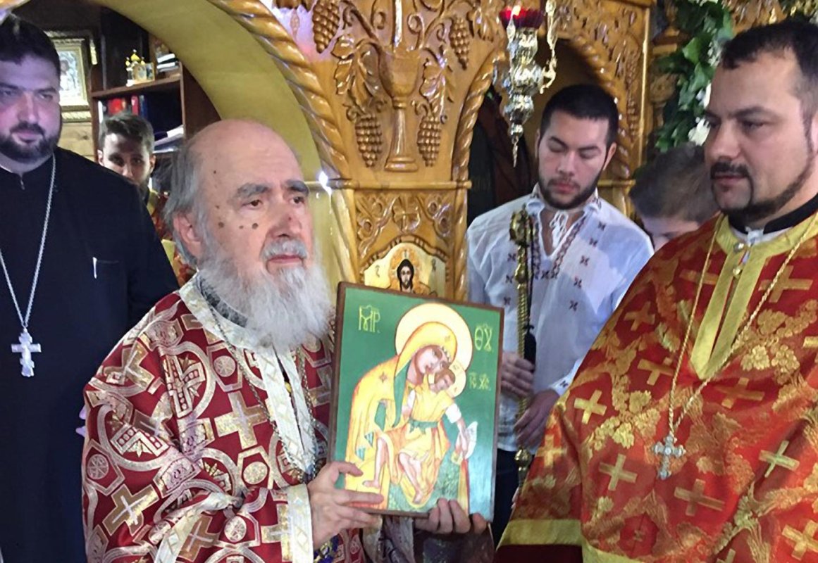 Rugăciune la biserica Spitalului Clinic Județean de Urgență Arad 138001