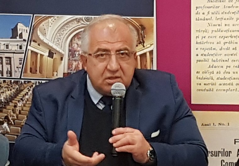 Un nou președinte al Senatului ASE 138021