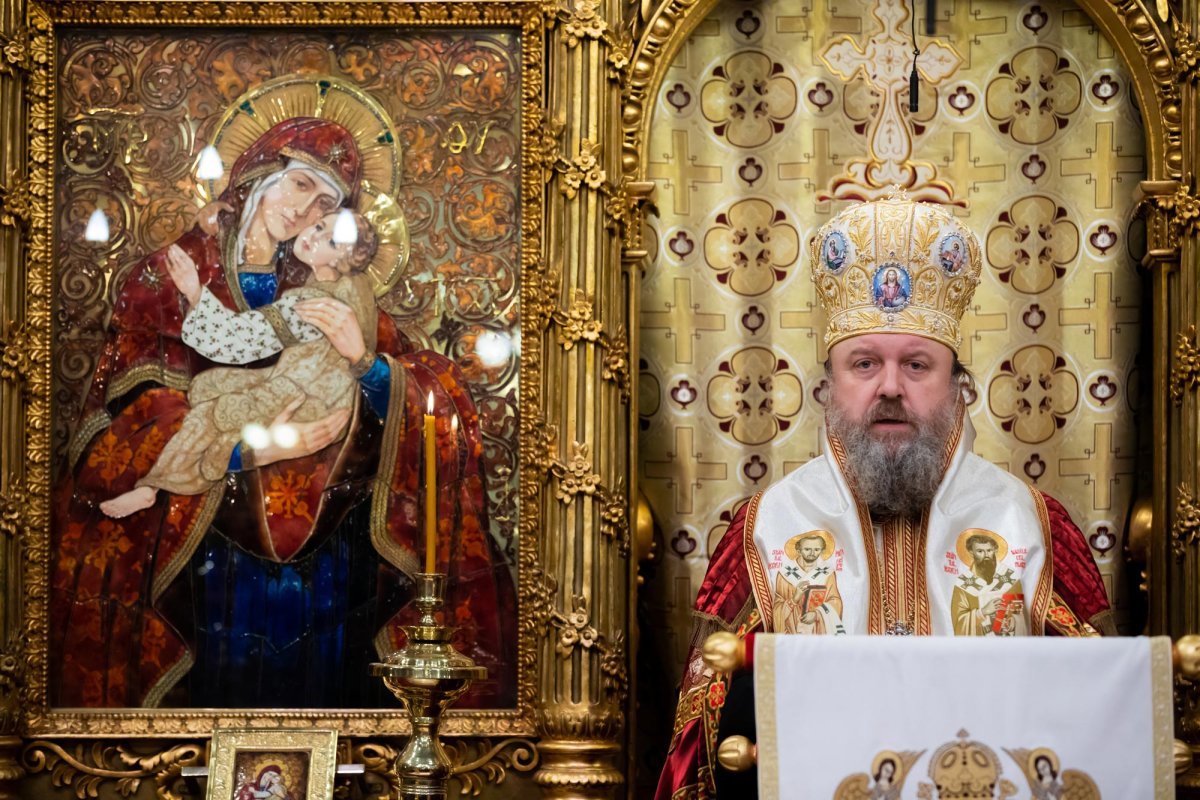Procesiune cu moaștele „dascălilor Bisericii” la Catedrala Patriarhală 138168