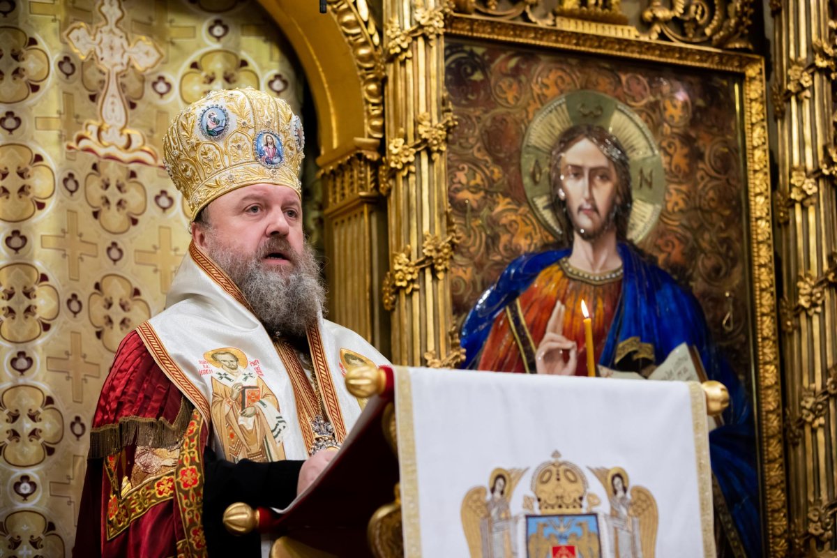 Procesiune cu moaștele „dascălilor Bisericii” la Catedrala Patriarhală 138169