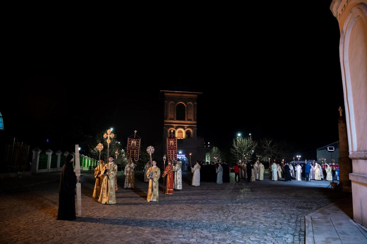 Procesiune cu moaștele „dascălilor Bisericii” la Catedrala Patriarhală 138183