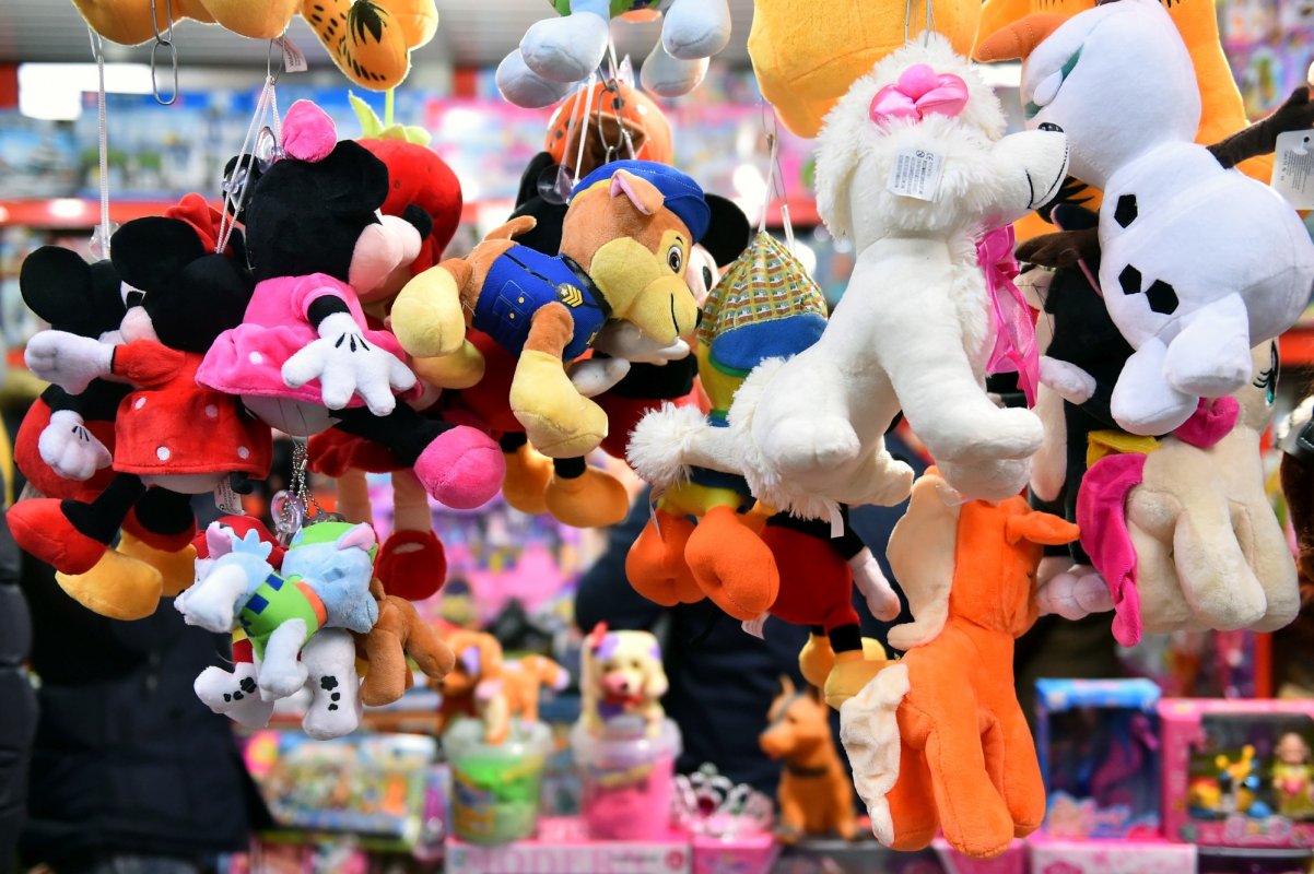 Verificări la produsele care vin din China 138085