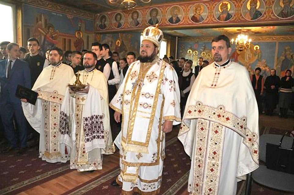 Hramul Liceului Ortodox din Zalău 138304