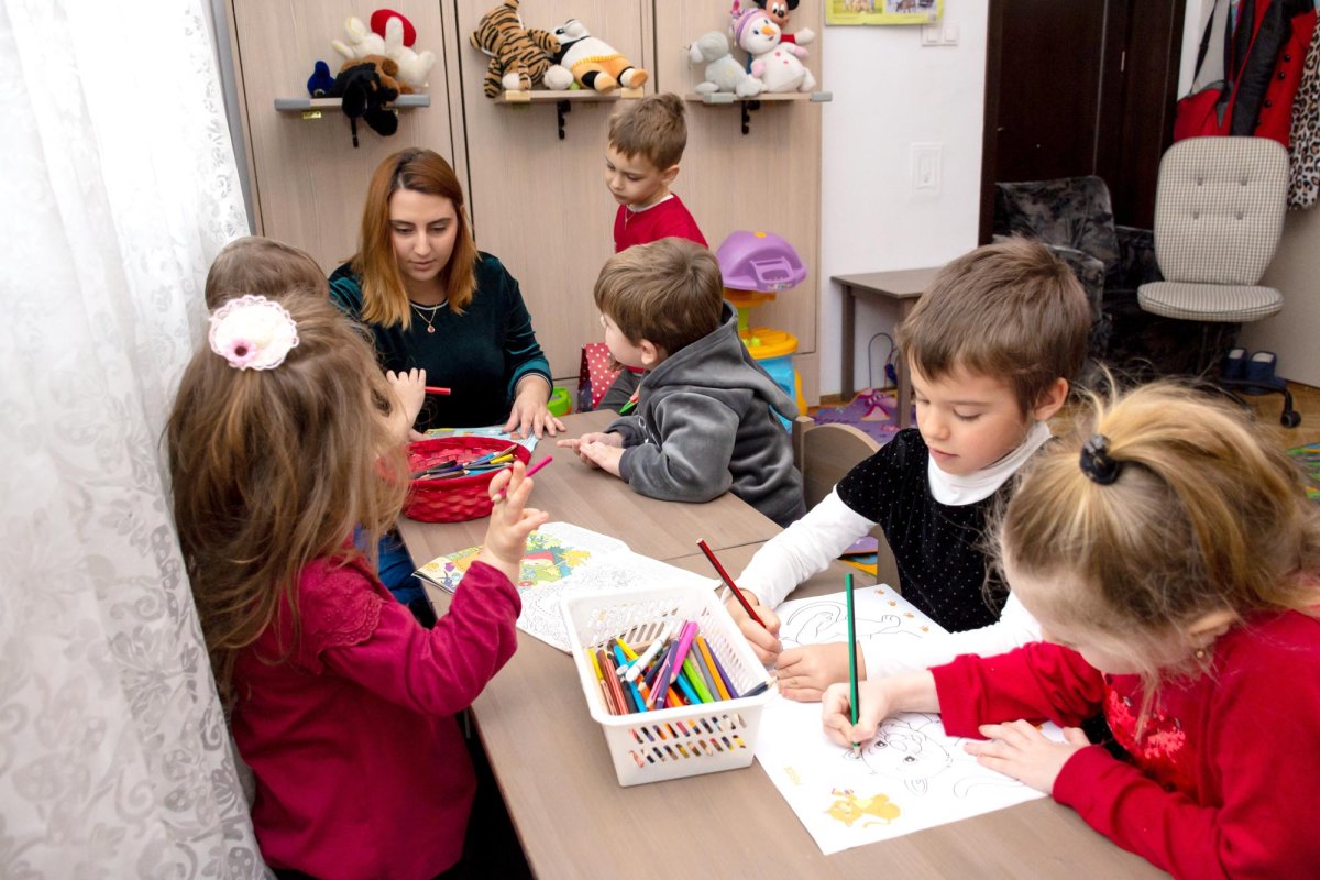 Copiii ocrotiţi de Sfântul Haralambie 138770