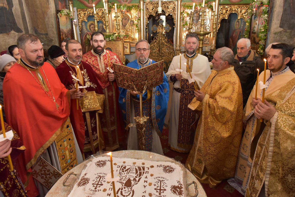 Sfântul Haralambie, prăznuit la biserica sa din centrul Capitalei 138865