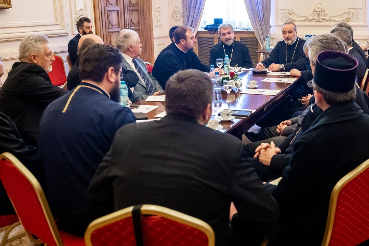 Şedinţa anuală a Adunării Naţionale Bisericeşti la Palatul Patriarhiei 139111