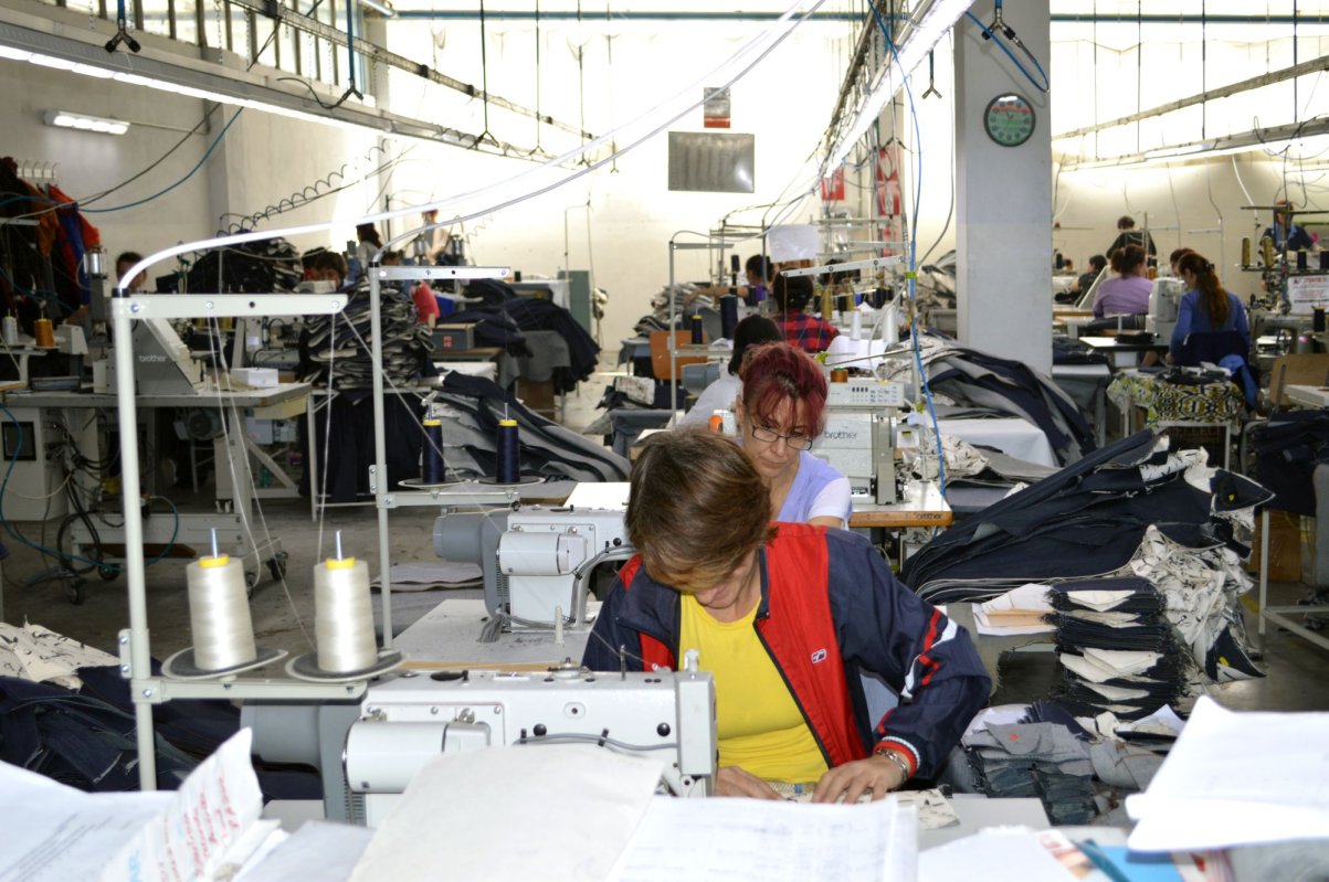 Creşterea salariului minim a dus la dispariţia unor locuri de muncă 139227