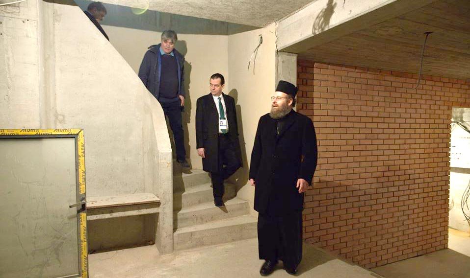 Slujiri arhierești și vizite în eparhii românești din diasporă 139507