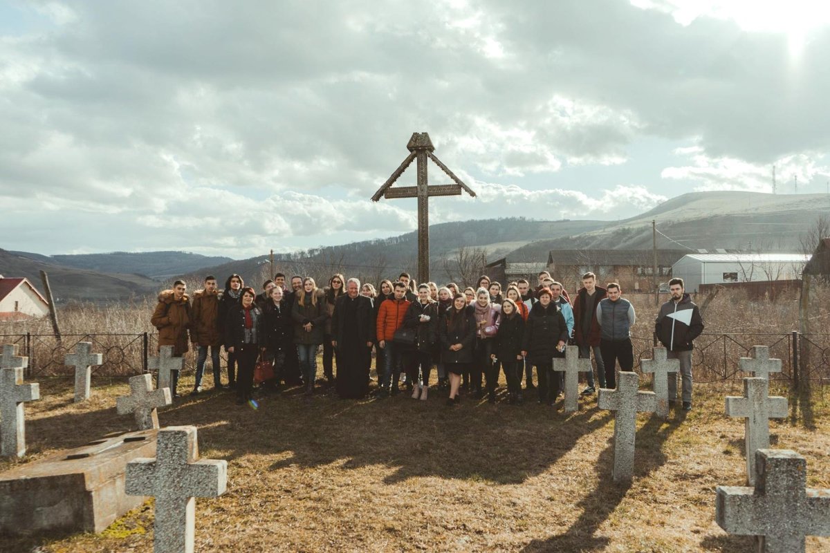 Tineri din Dej în vizită la Memorialul din Gherla 139523