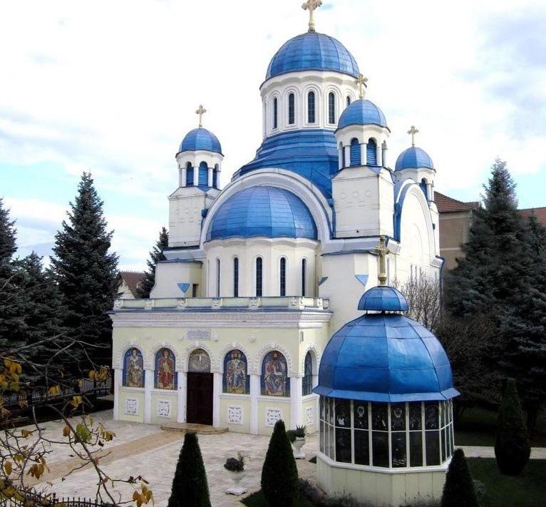 Slujire a Preasfințitului Părinte Sofronie în Parohia Oradea-Vii 139801