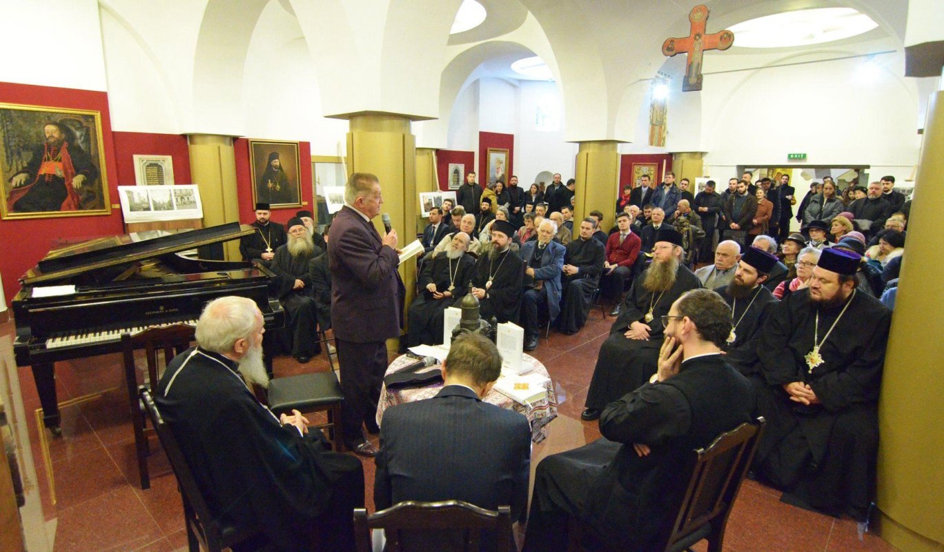 Lansare de carte la împlinirea a 30 de ani de la hirotonia întru arhiereu a Mitropolitului Andrei 139934