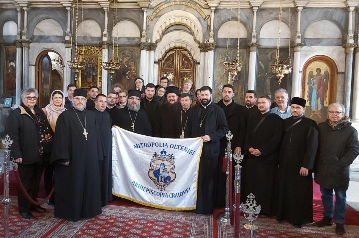 Vizită de lucru a reprezentanților Centrului eparhial din Craiova în Grecia 139942