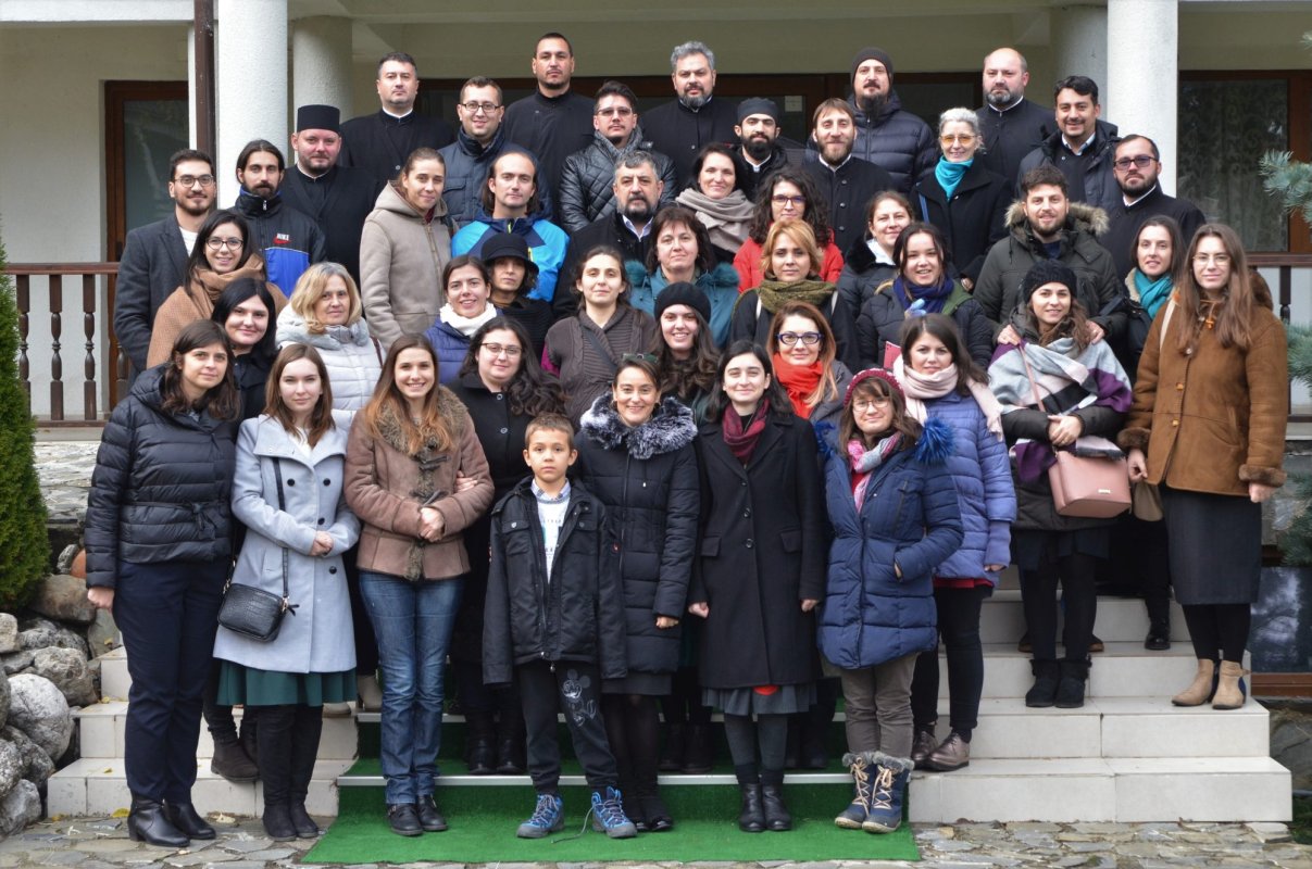 Cum îi învățăm pe adolescenți să aleagă binele? 140007