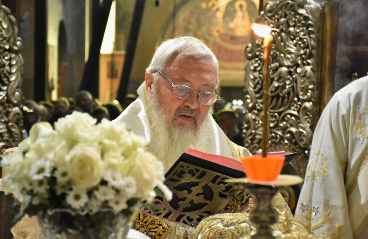 Sfânta Liturghie, la 30 de ani de la hirotonia întru arhiereu a Părintelui Mitropolit Andrei 139991