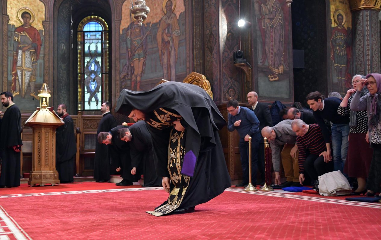 Postul Paştilor - pătimire împreună cu Hristos 140090