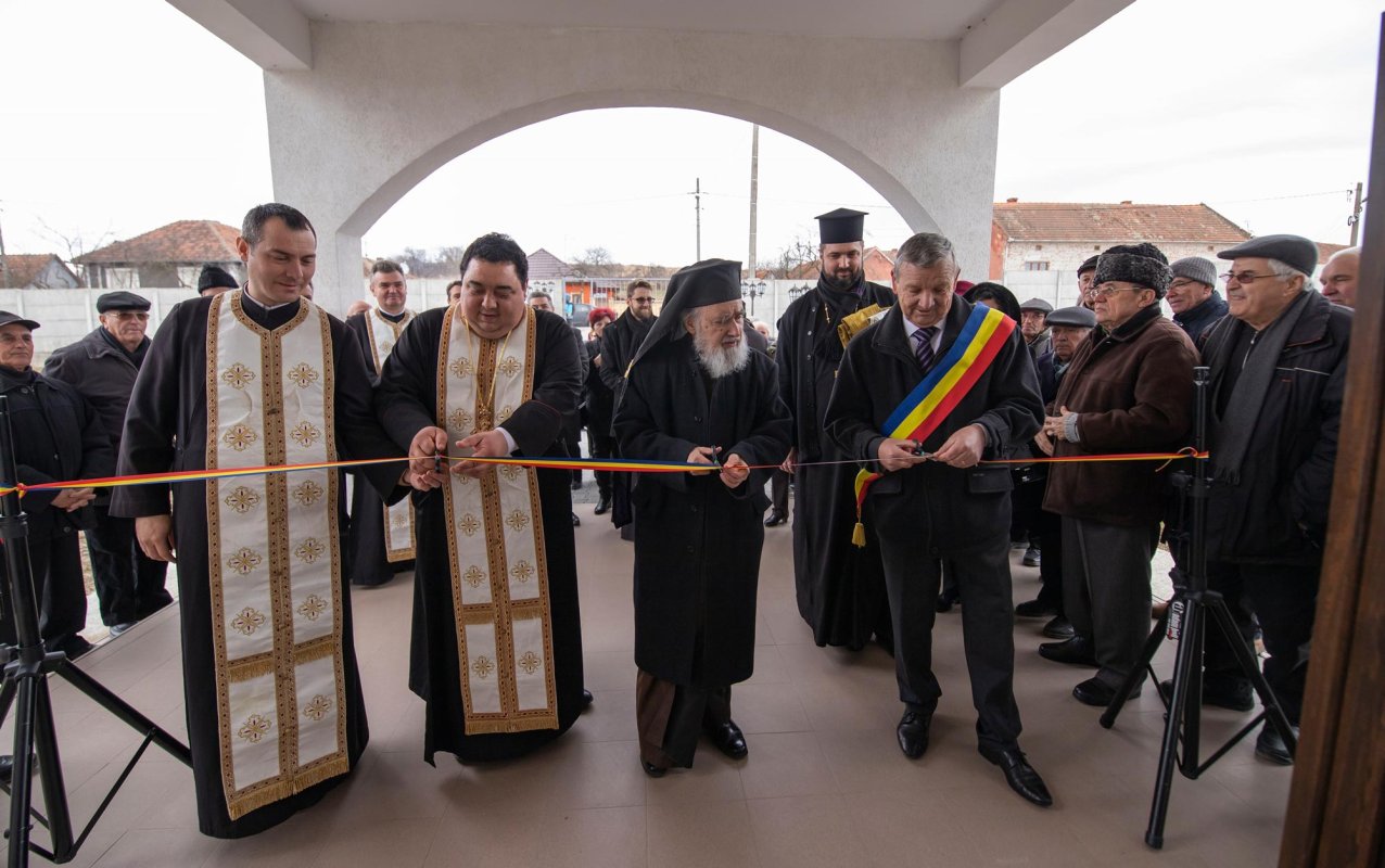 Binecuvântare la Parohia Lipova, județul Arad 140179