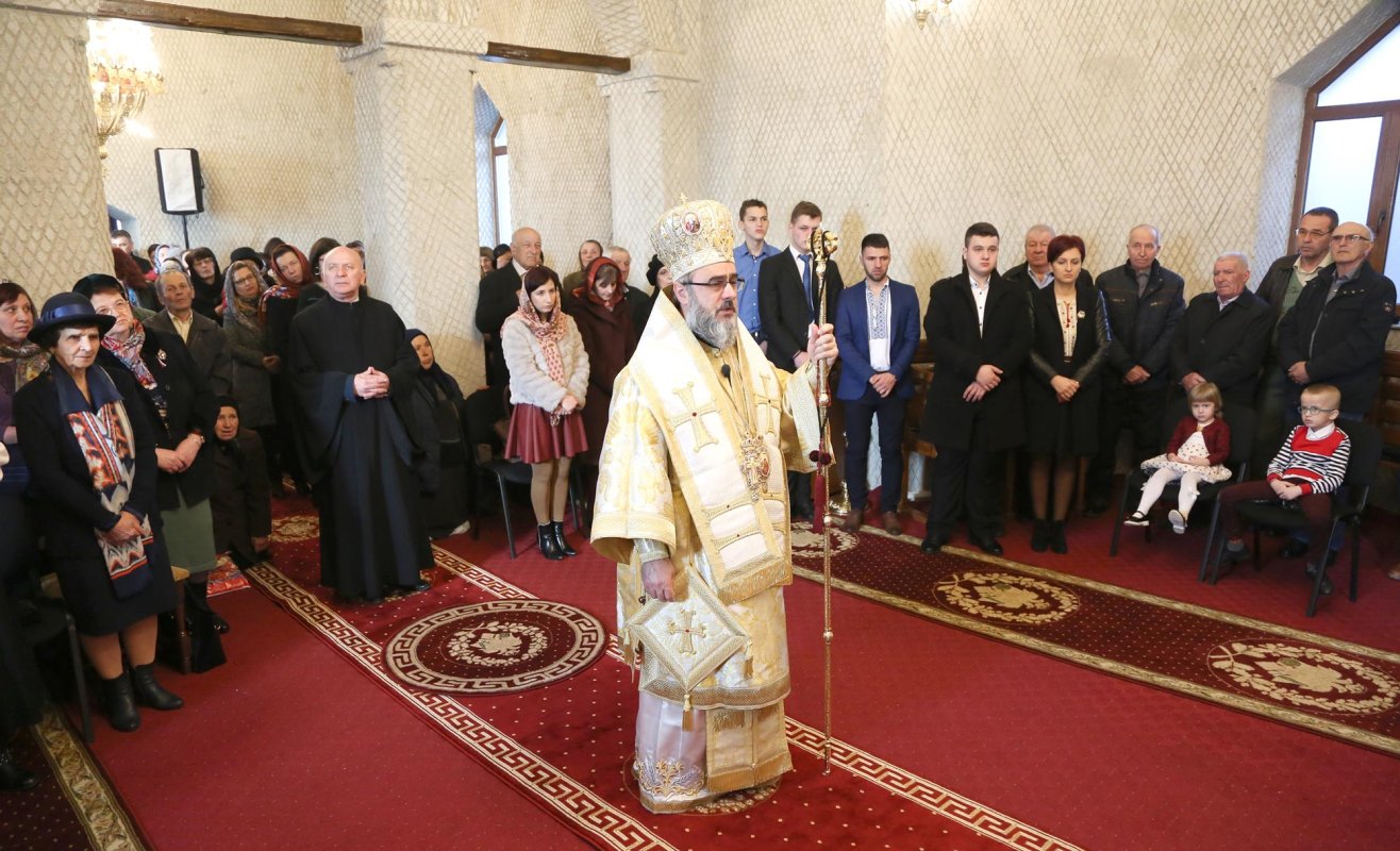 Slujiri şi vizite pastorale în Duminica Izgonirii lui Adam din Rai 140159