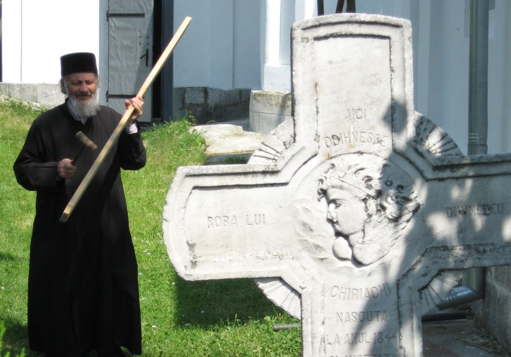 Nejudecarea, calea sigură  către pacea inimii 140276