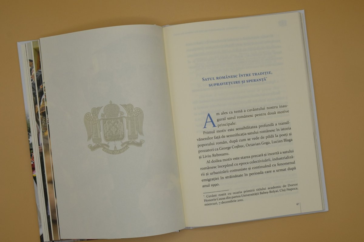 Preafericitul Părinte Patriarh Daniel iubește satul românesc 140283